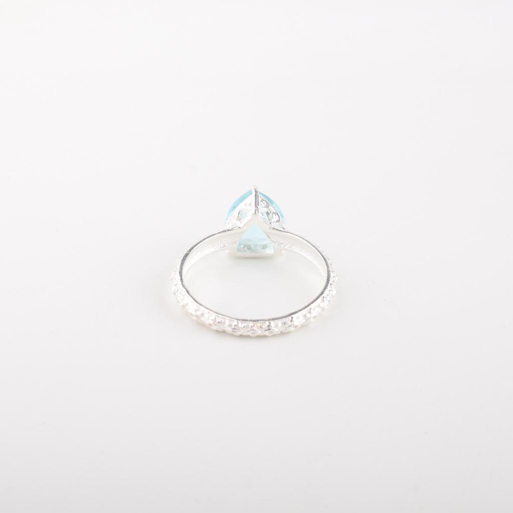 Sky Blue Topaz Gemstone 925 Sterling Silver Jewelry Handcrafted Fashionable Ring CZR-10-11