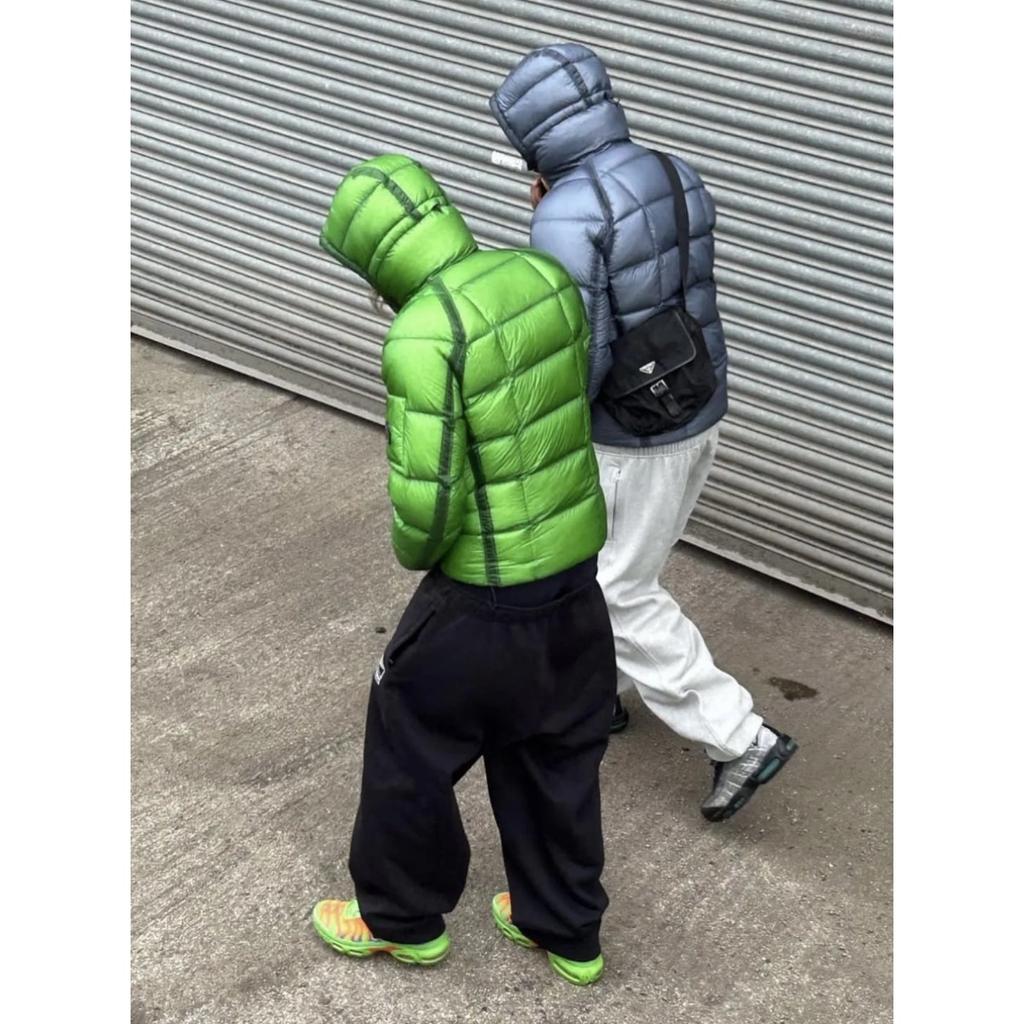 BeatStreet Nová větruodolná termo péřová bunda - Pár s kapucí a flanelovou podšívkou Dlouhá zimní parka pro muže a ženy