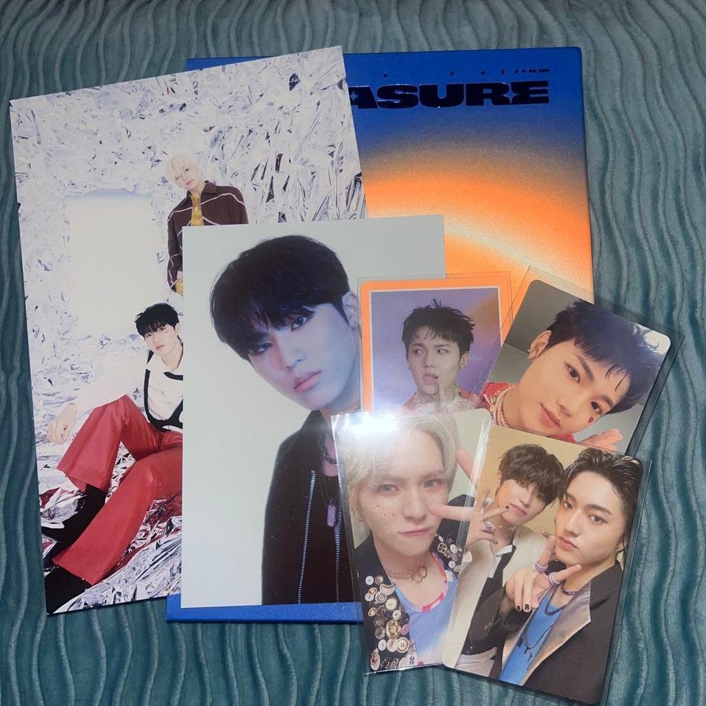 Used TREASURE 2nd Album: HELLO