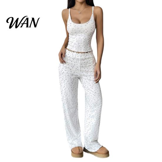 Sweet Floral Lounge Clothes for Weekend Women Pajamas Set with Print, Sleeveless U Neck Lightweight Sleep Sets Vacation Camisole And Pants,