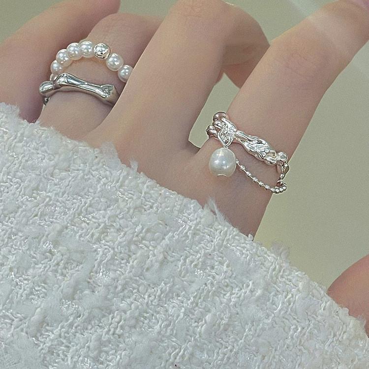 Exquisite Pearl Inspired Lightweight Luxury Double Layer Pendant Ring For Women In Various Colors