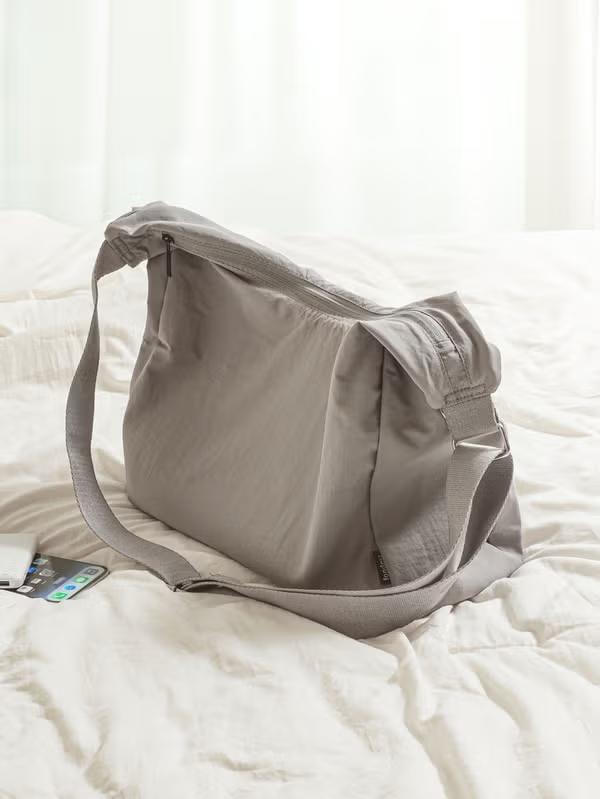 Daiso Square Round Crossbody Bag - Gray