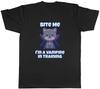 Bite Me Halloween Unisex T-Shirt Ich bin ein Vampir im Training Unisex Tee Geschenk