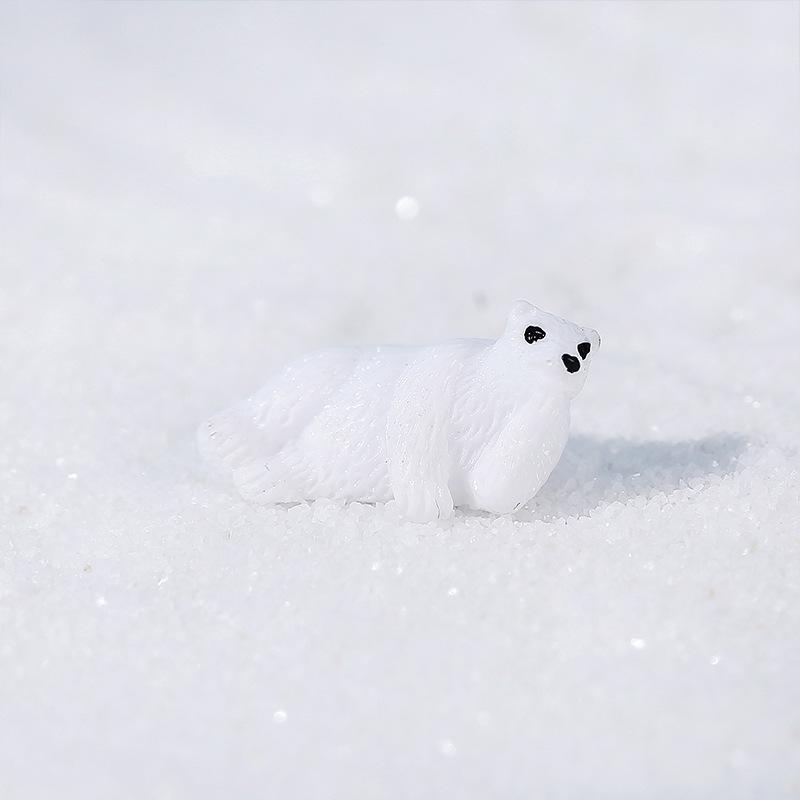Polar Bear Micro Landscape Resin Ornament