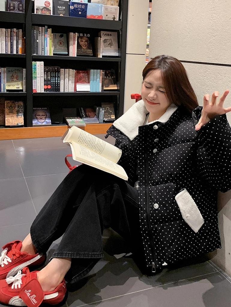 Short Dot Thickened Warm Cotton-padded Coat Jacket with Velvet Lapel
