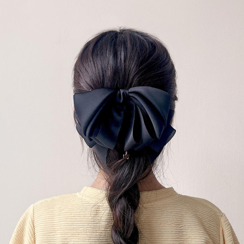Silk double-wing cubic hairpin (black)