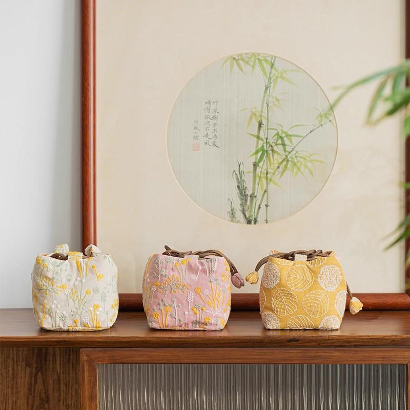 Chinese Style Cotton Linen Tea Set Storage Bag - Thickened Shockproof Pouch for Zisha Teapot/Quick Cup,  Portable Carrying Case