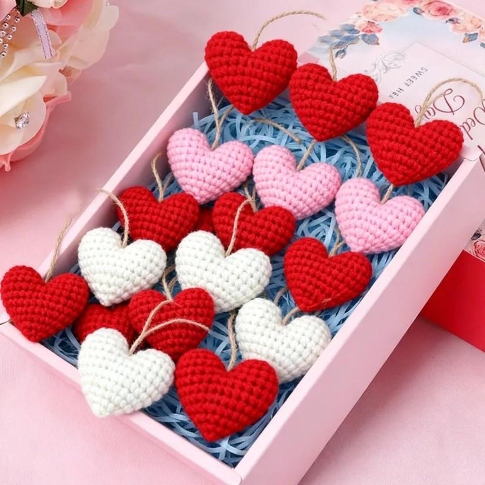 10PCS Handmade Heart Pendant Heart-shaped Knitted Love Ornament Valentine's Day Clothing Accessory Clothing Decoration