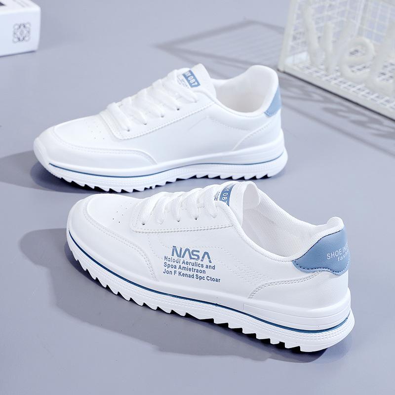 Ladies Breathable White Shoes Outdoor Non Slip Board Shoes Trendy Comfort Running Shoes Women's Lightweight Lace Up Flats Mujer