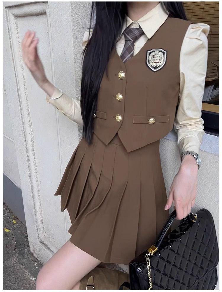 Women's British Style College Uniform: Vest, Shirt & Pleated Short Skirt 3-Piece Set for Spring & Autumn