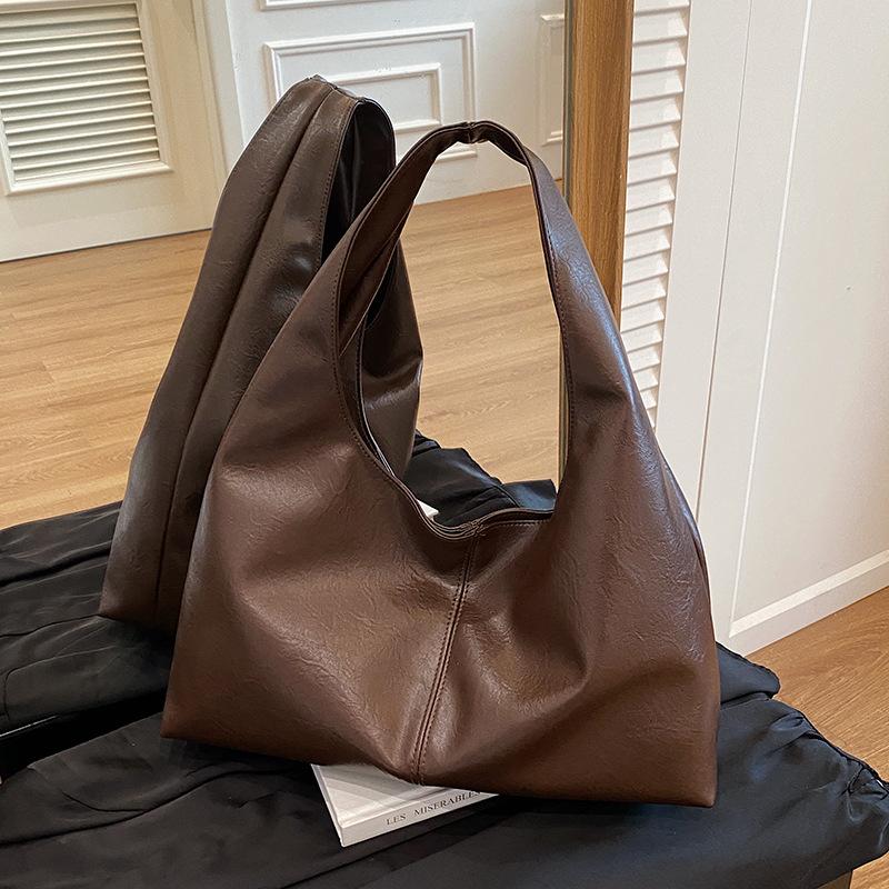 Retro Bag Women's Large Capacity Autumn and Winter Versatile Casual Shoulder Underarm Bag Commuter Dumpling Bag