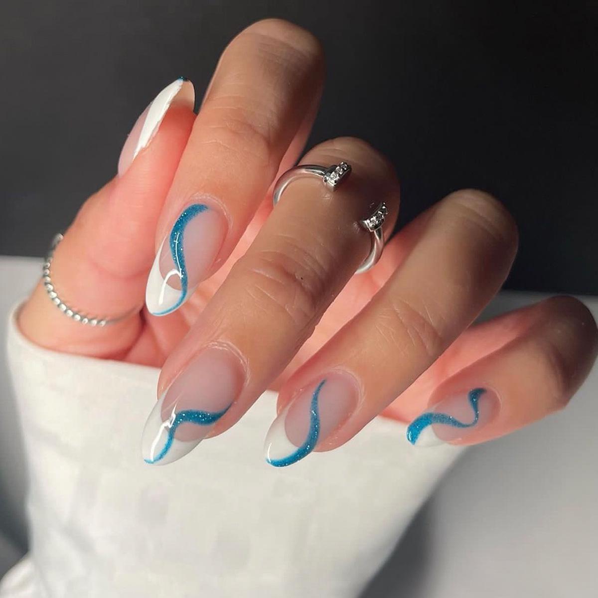 

Wearable Ombre Shimmering French White Edge Fake Nail Art Patches