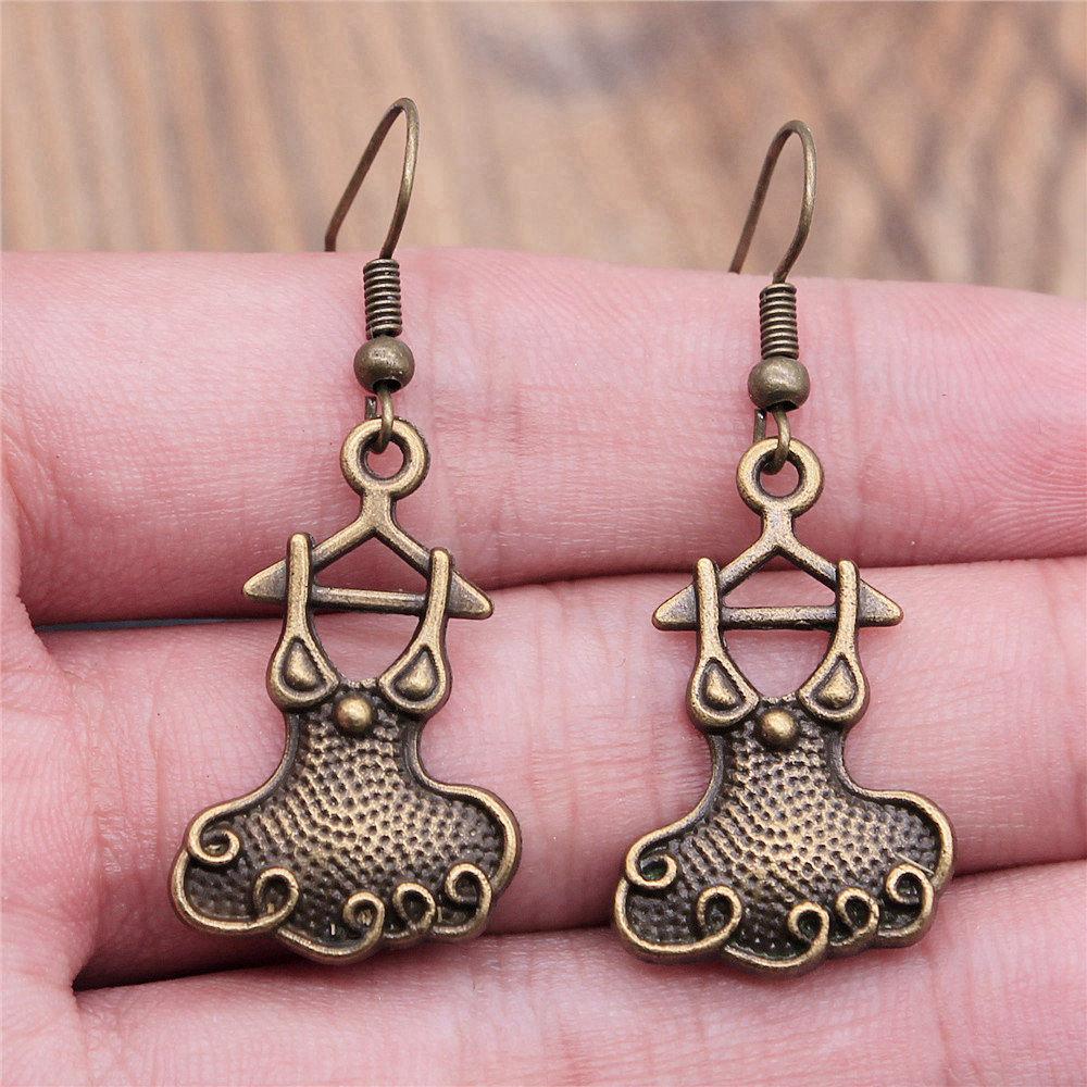 Drop & Dangle Earring Study Sports Minimalist Jewelry ComponentsEarring Size 18x19mm QE029