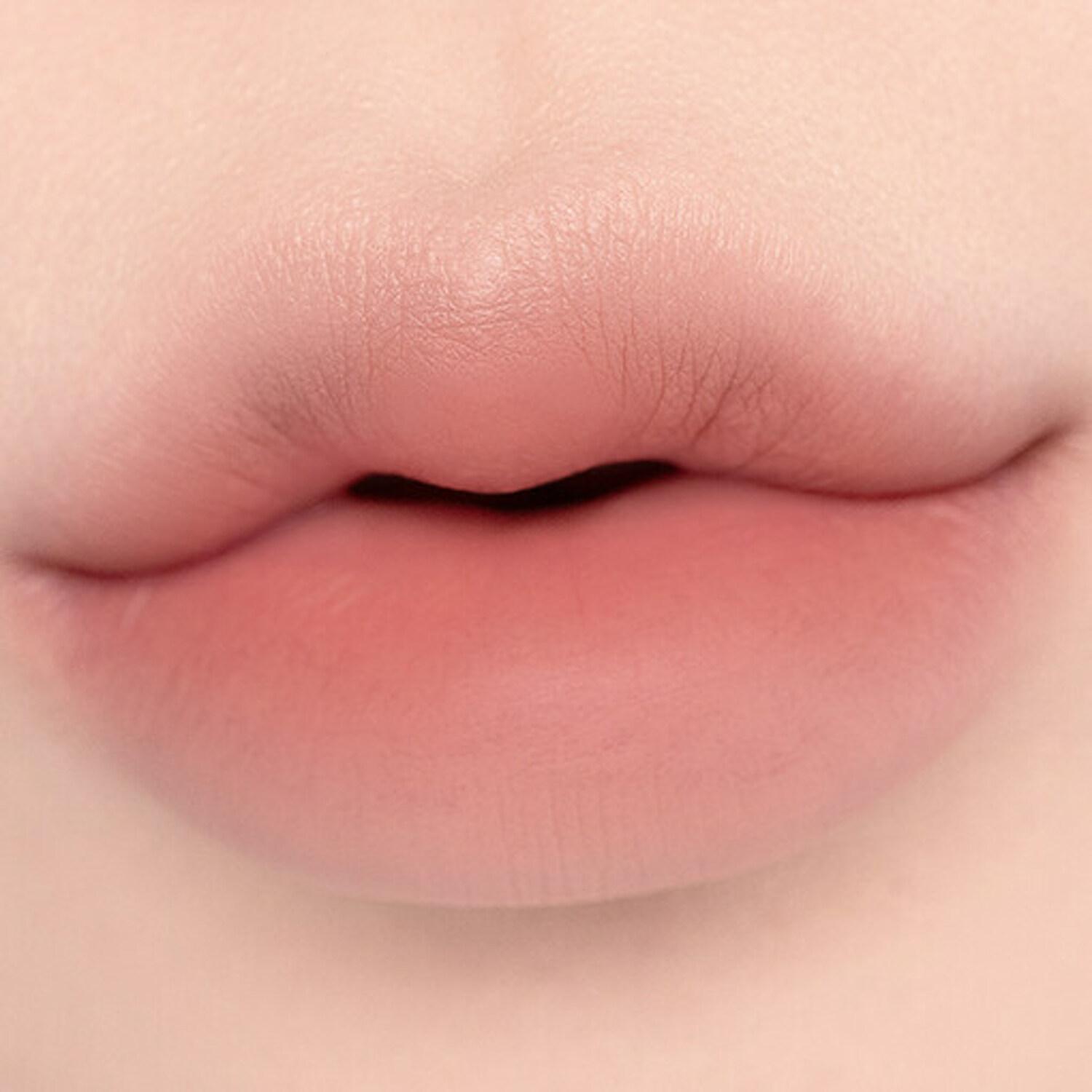 

BANILA CO Растушевывающий карандаш для губ 0,8 г PK01 Nude Rose