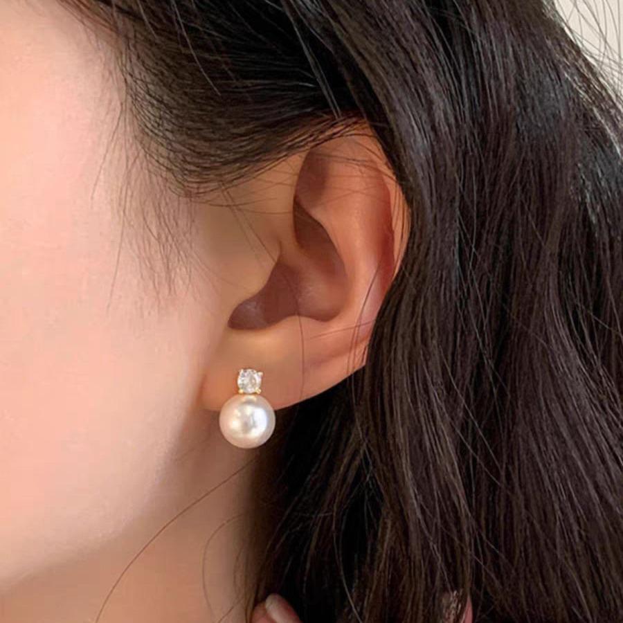 Personalized flash diamond pearl stud earrings, simple light luxury temperament versatile pearl earrings women's earrings
