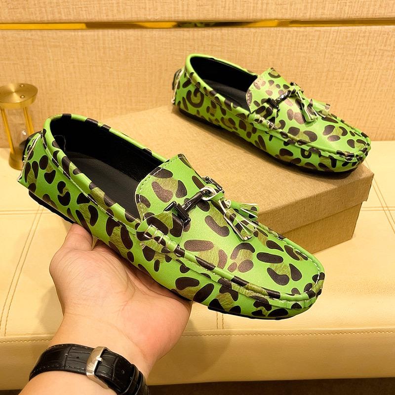 

Men s Plus Size Leopard Print Slip-On Moccasins: Trendy, Soft Sole Leather Loafers (2025) 44 зелений