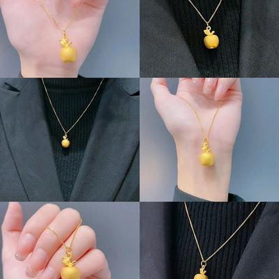 Ancient Gold Matte Apple Pendant Necklace Simple High-end Collarbone Chain Fashion Versatile Light Luxury Necklace Accessories Women