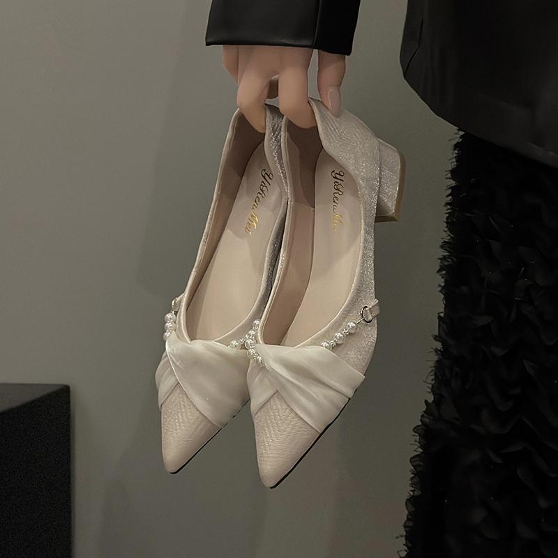 Fashion Retro Woman Shoes 2025 Summer Clogs With Heel Female Sandal Original Comfort New Thick Girls Fashion Pointed Pearl Scandals Toe