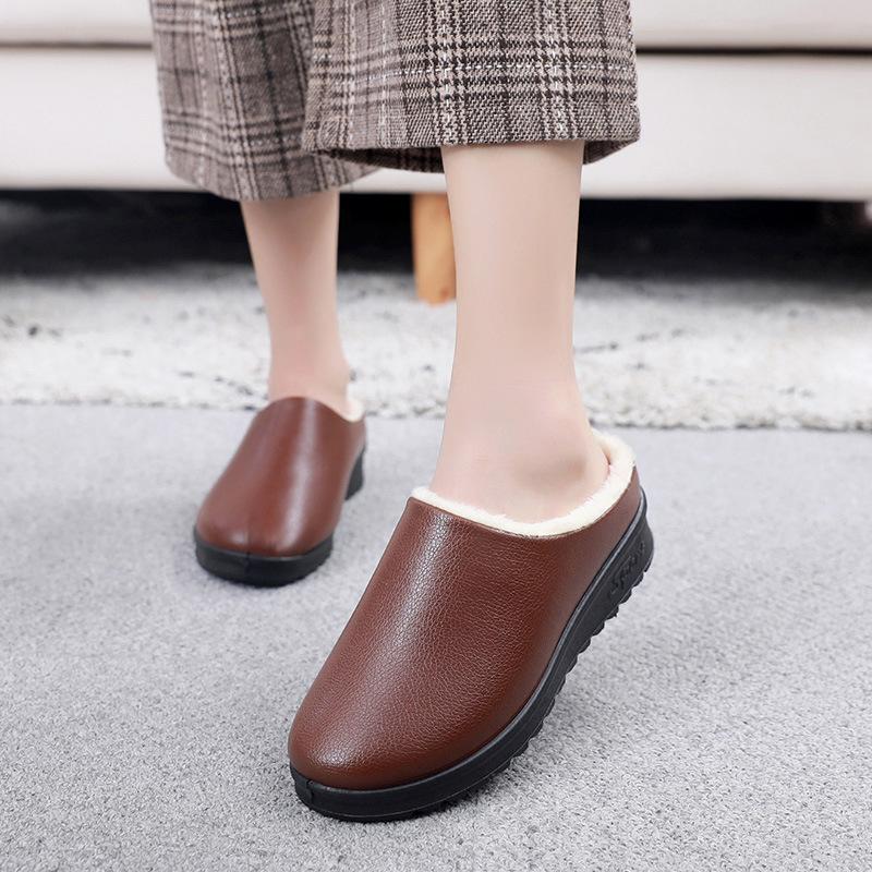 Thiened Cotton Slippers for Women's Winter Anti-Water Slip-Resistant Warm Indoor Outdoor Wearable Padded Flat Heel Couple Oes