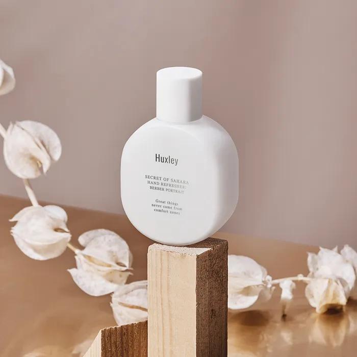 Choose one of 6 types of Perfume Hand Refresher 55ml