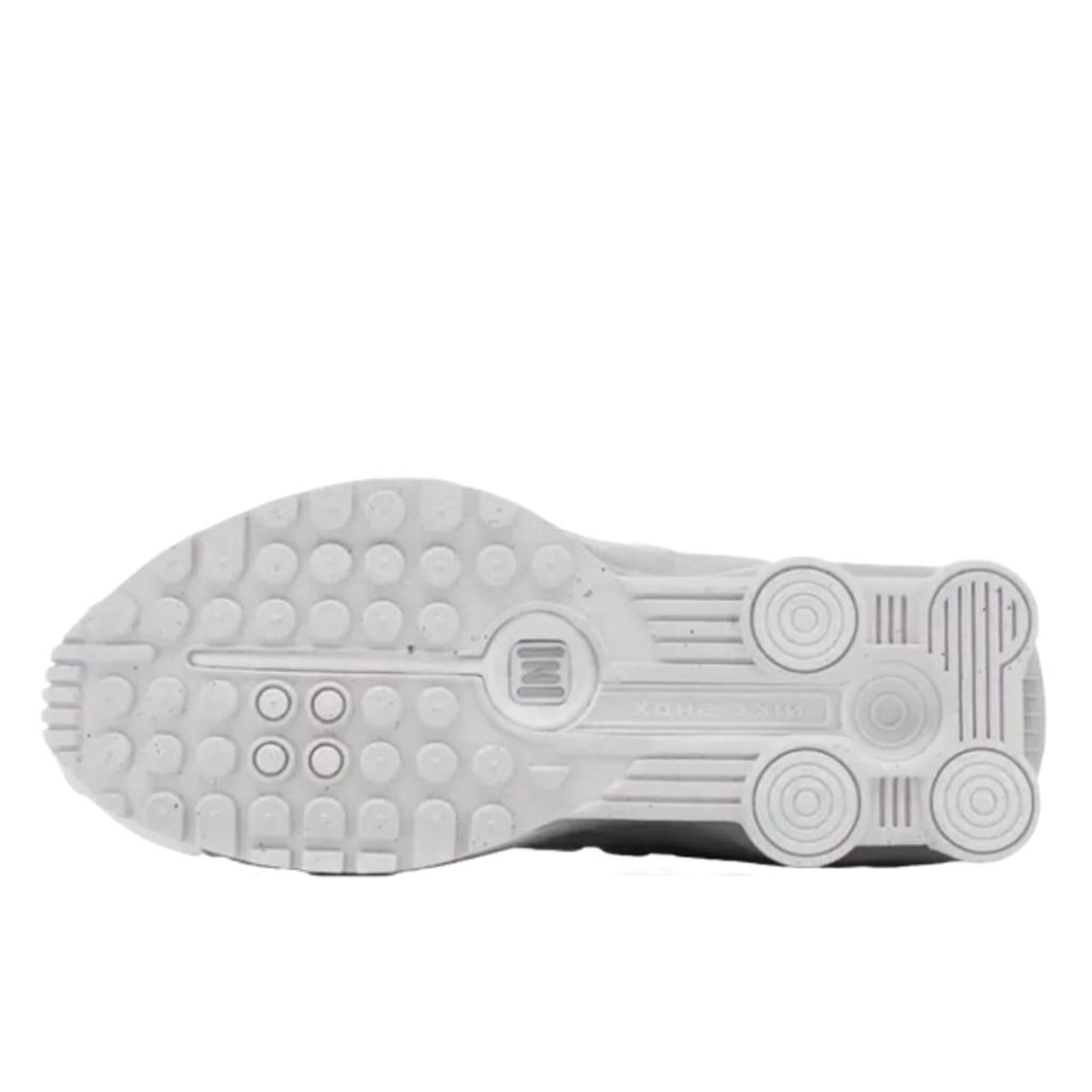 Nike Shox R4 White Metallic Platinum Barely Grape