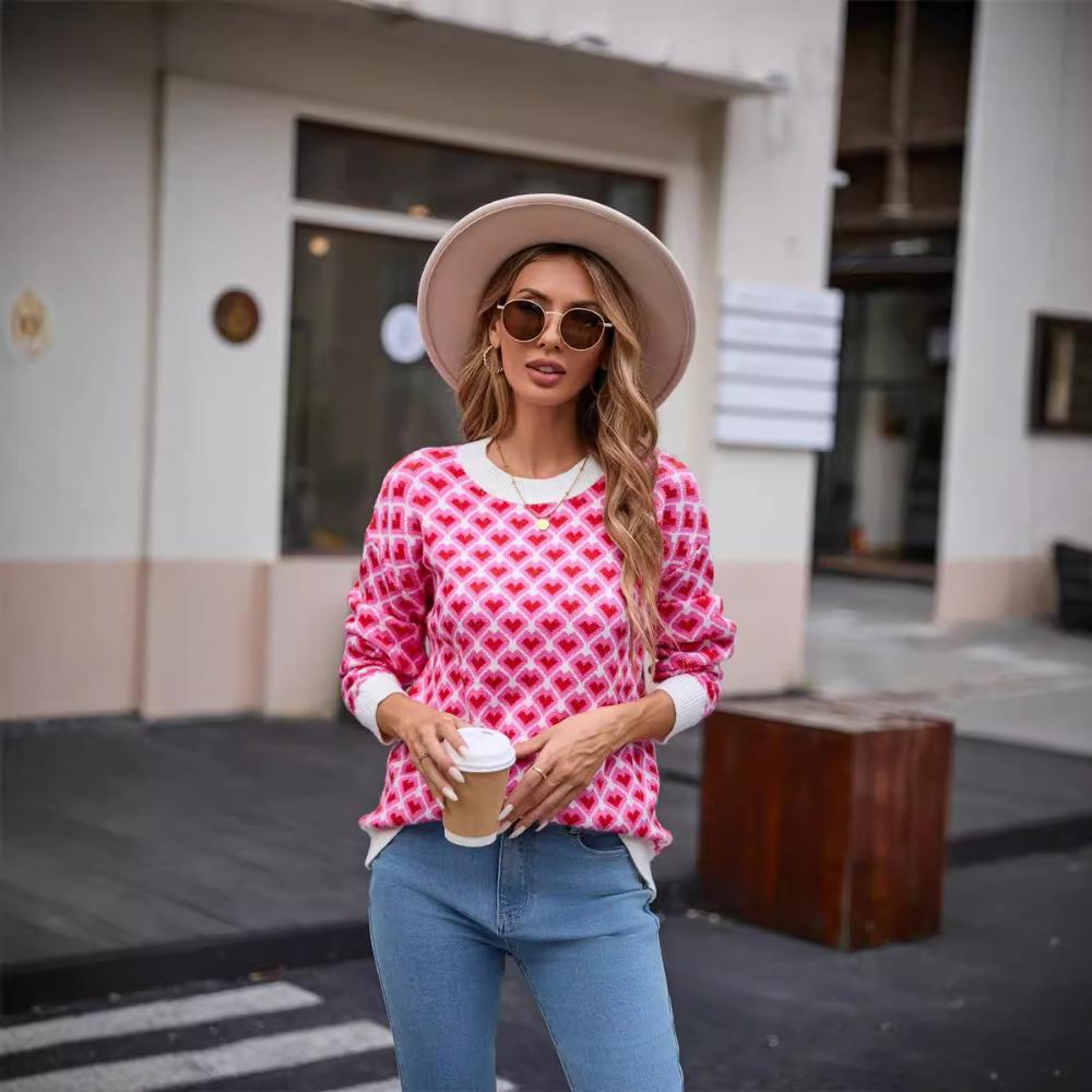 2025 Autumn New Sweater Round Neck Pullover Plus Size Small Peach Heart Sweater Women