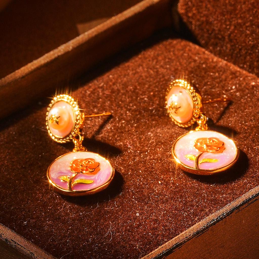 Butterfly Pearl Earrings Niche Design Premium French Retro Earrings Court Style Flower Enamel Oil Stud Earrings Women