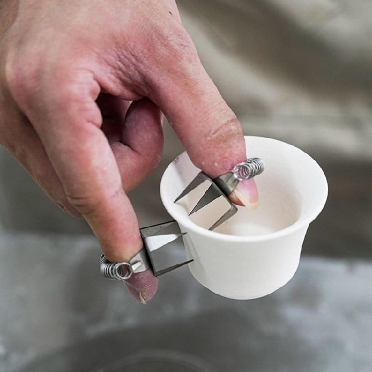 2Pieces Pottery Glazing Clamp Pottery Clay Dipping Clamp Glazing Tool for Clay Color & Glaze Finishing, Modeling