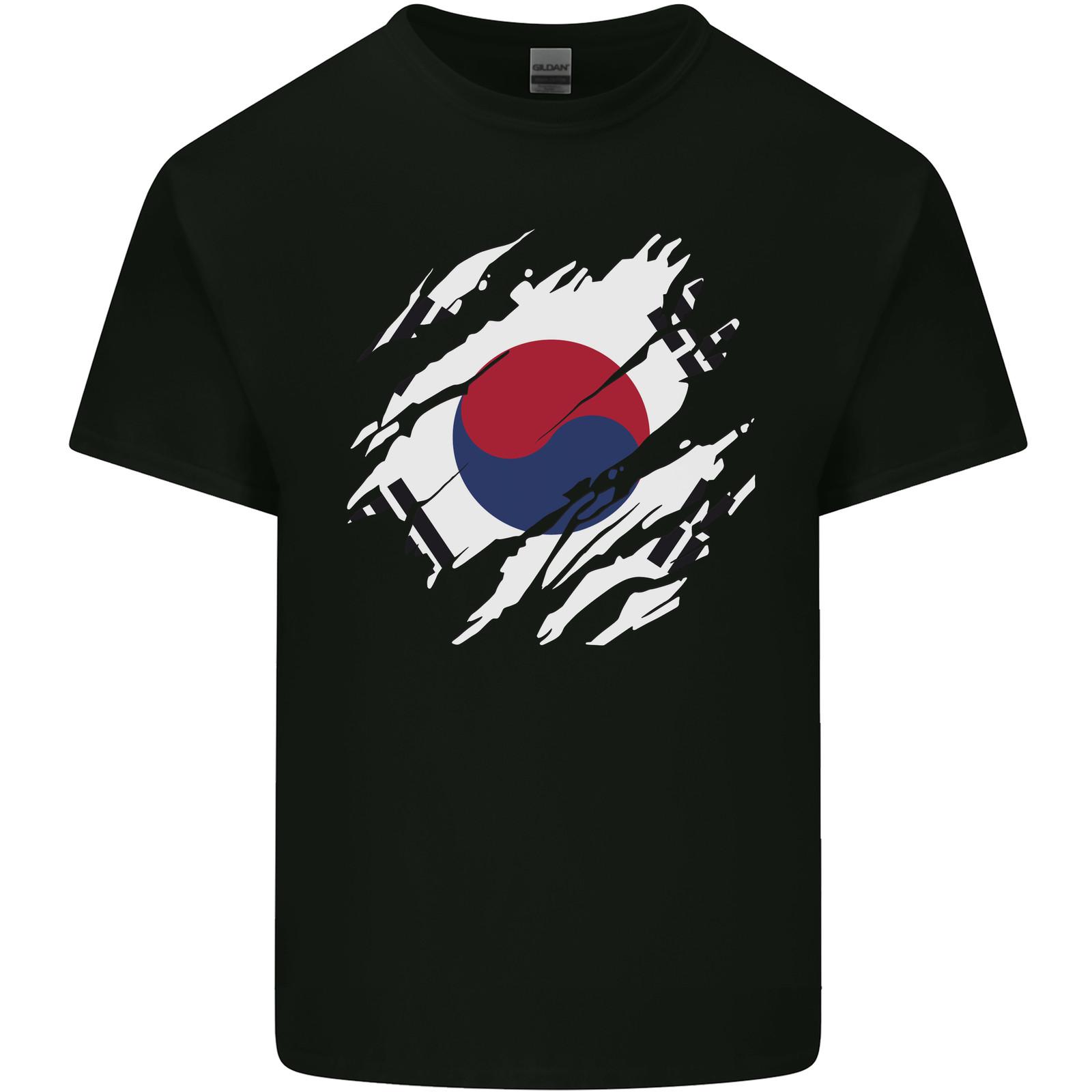 Torn South Korea Flag Korean Day Football Mens Light Cotton T-Shirt XXL