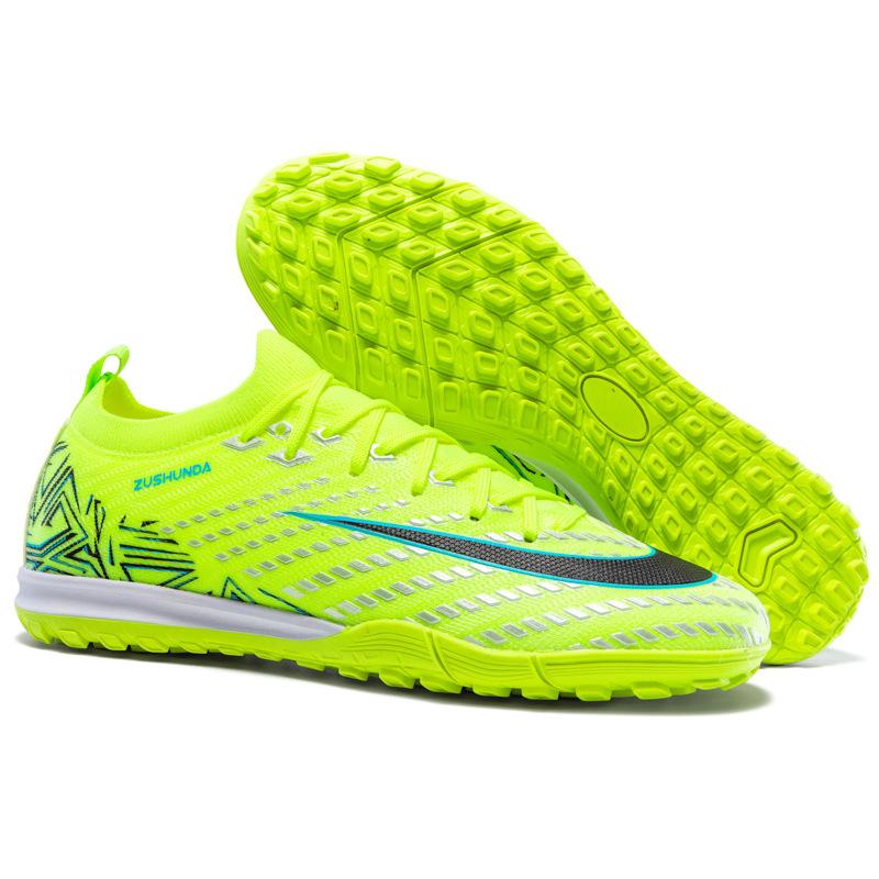 

Factory real sales football shoes youth adult low-top football shoes land-making students football game training spikes 45