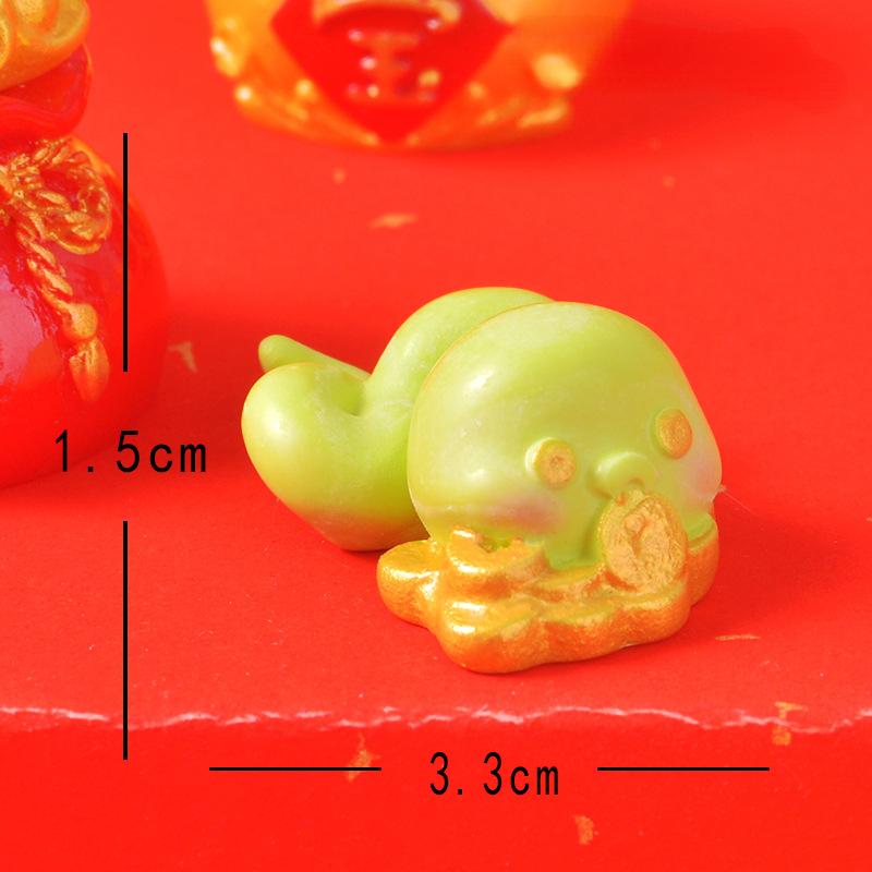 Cute Little Green Snake New Year OrnamentHome Desktop DecorationSimulation Resin Handicraft