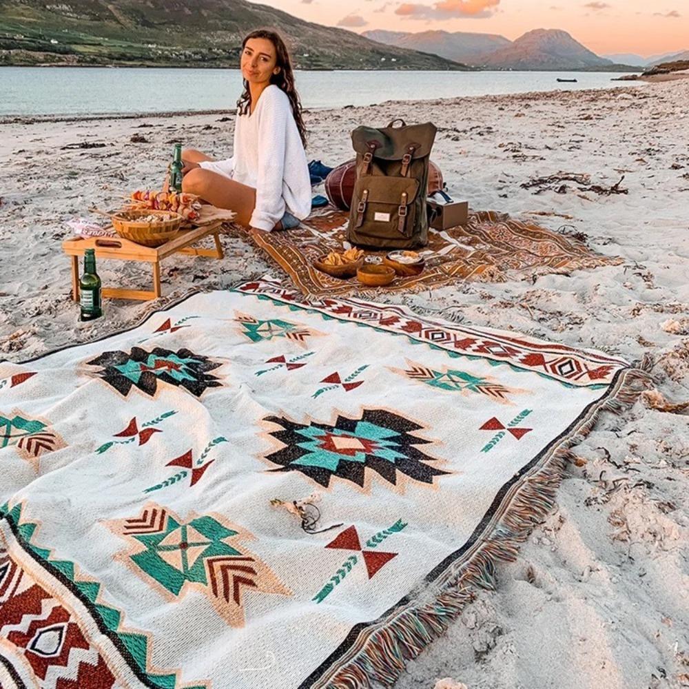 

Ethnic Style Moisture-proof Picnic Mat Thickened Tent Blankets Bohemian Floor Mat Picnic Black Geometry