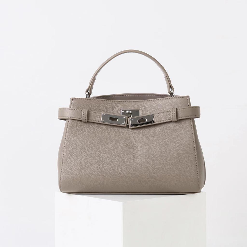 2026 New High-end Western-style Cowhide Handbag Shoulder Bag Crossbody Classic Fashionable Versatile Commuting