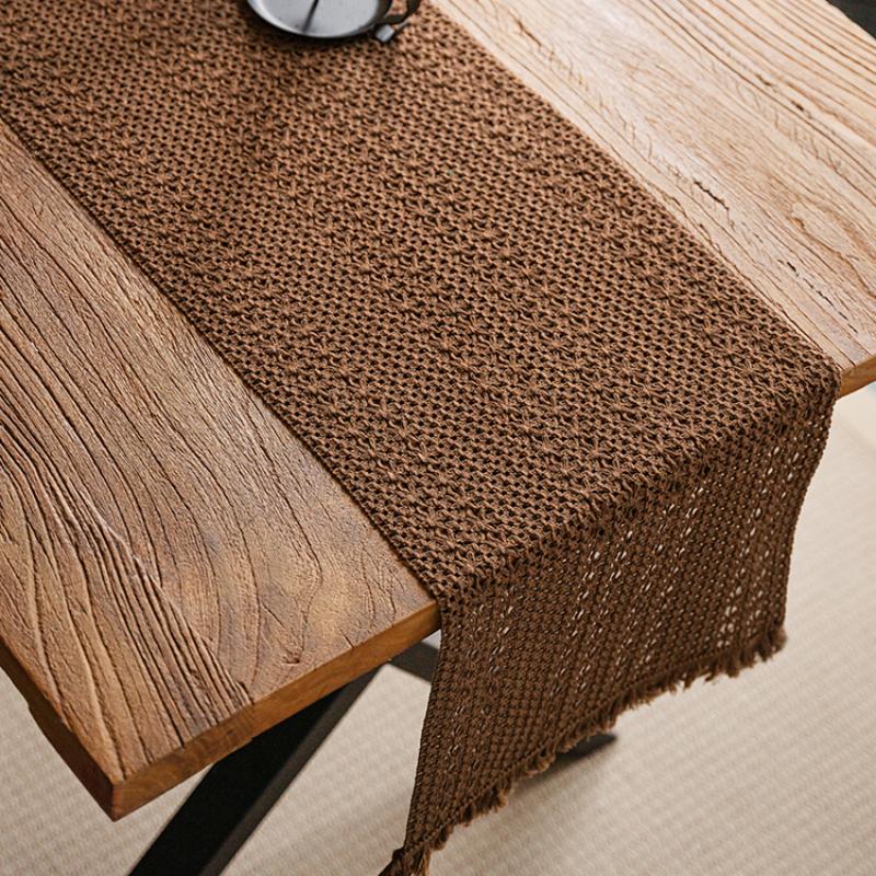 

Новый горячий продавать Ретро Коричневый Настольный Коврик Сплошной Цвет Тканый Кисточкой Хлопок Льняной Стол Флаг Скатерть Чайное Искусство Обеденный Коврик Скандинавский Стиль Настольный Коврик 30*120cm
