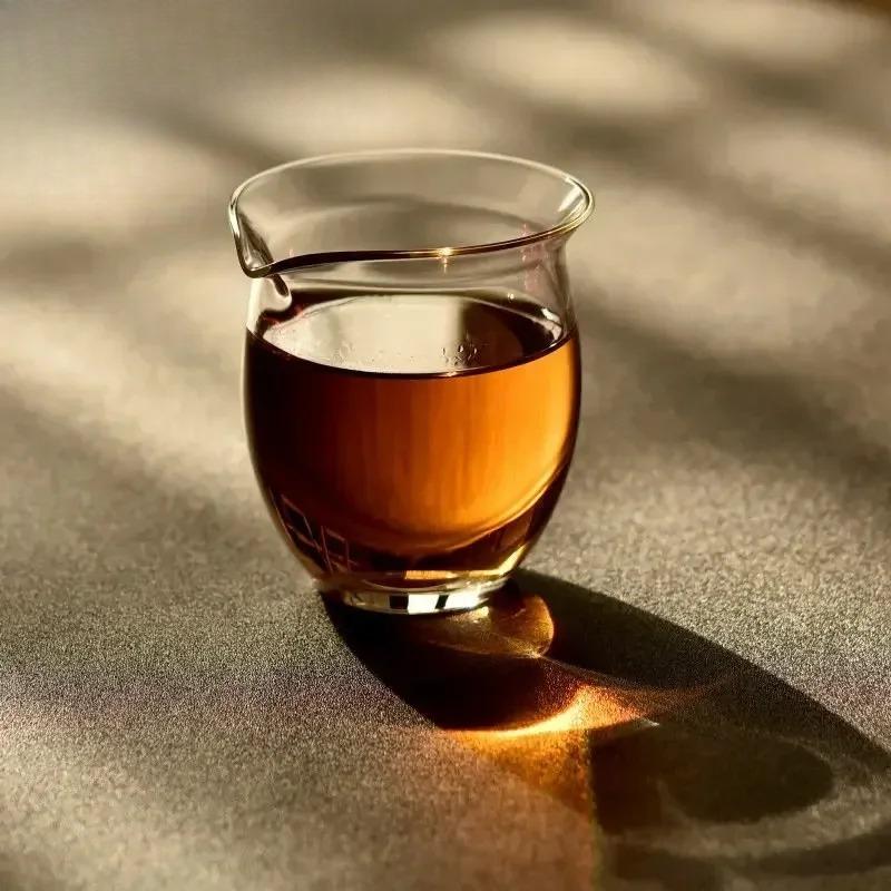 200ML Japanese Style Boutique Glass Tea Pitcher Hand Blown Heat Resistant Justice Cup Art Household Tea Maker Cups Divide Tea