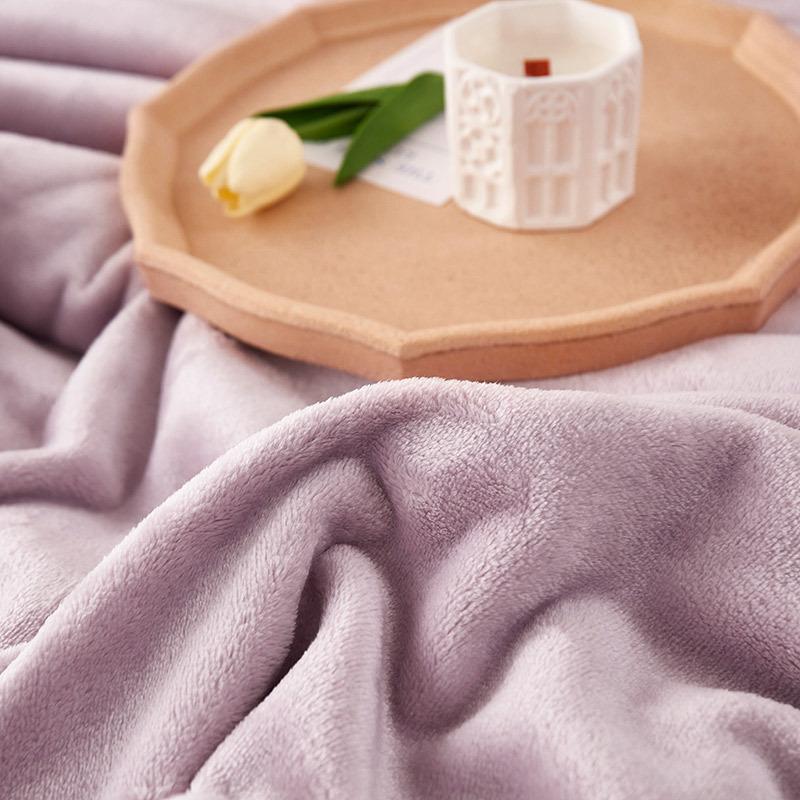 Solid Nordic Milk Velvet Blanket Warm Thick Gift Bedsheet for Friends Multi Functional Skin-Friendly Plush Blanket for Office