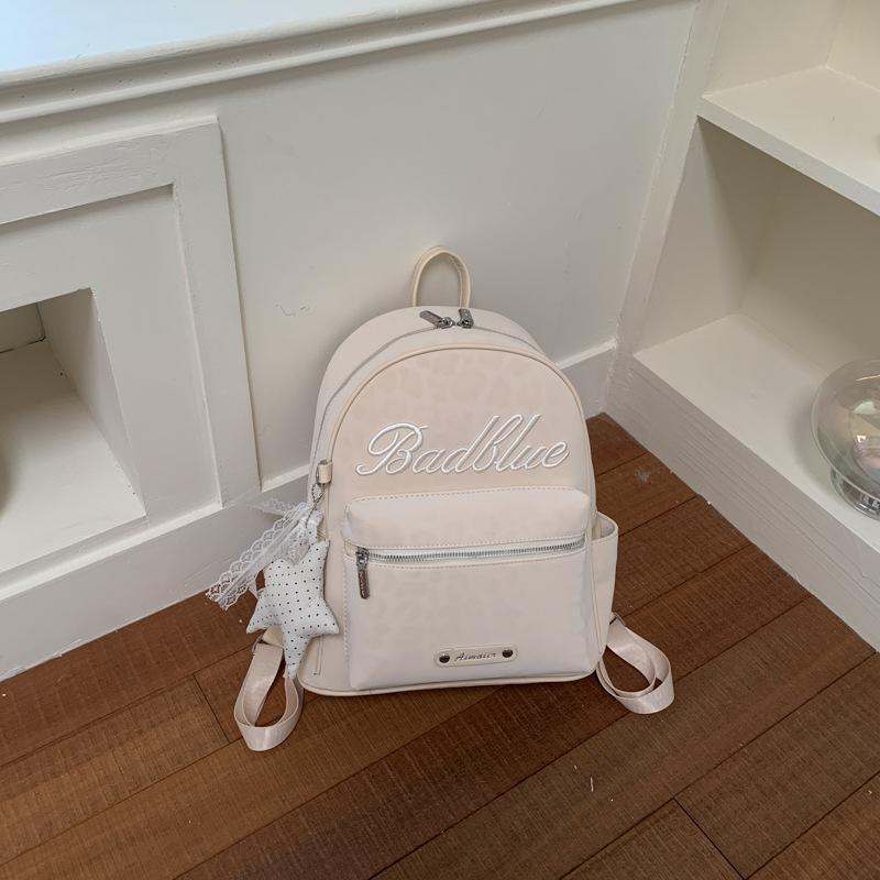 Schoolbag Korean cute female 1011 spring college student class schoolbag large capacity simple commuter backpack backpack