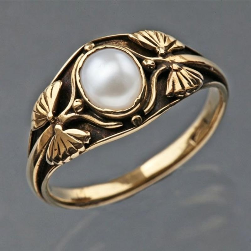 Retro luxurious engraved lotus-shaped copper ladies' ring, set with oval artificial gemstones, suitable for daily and date wear.