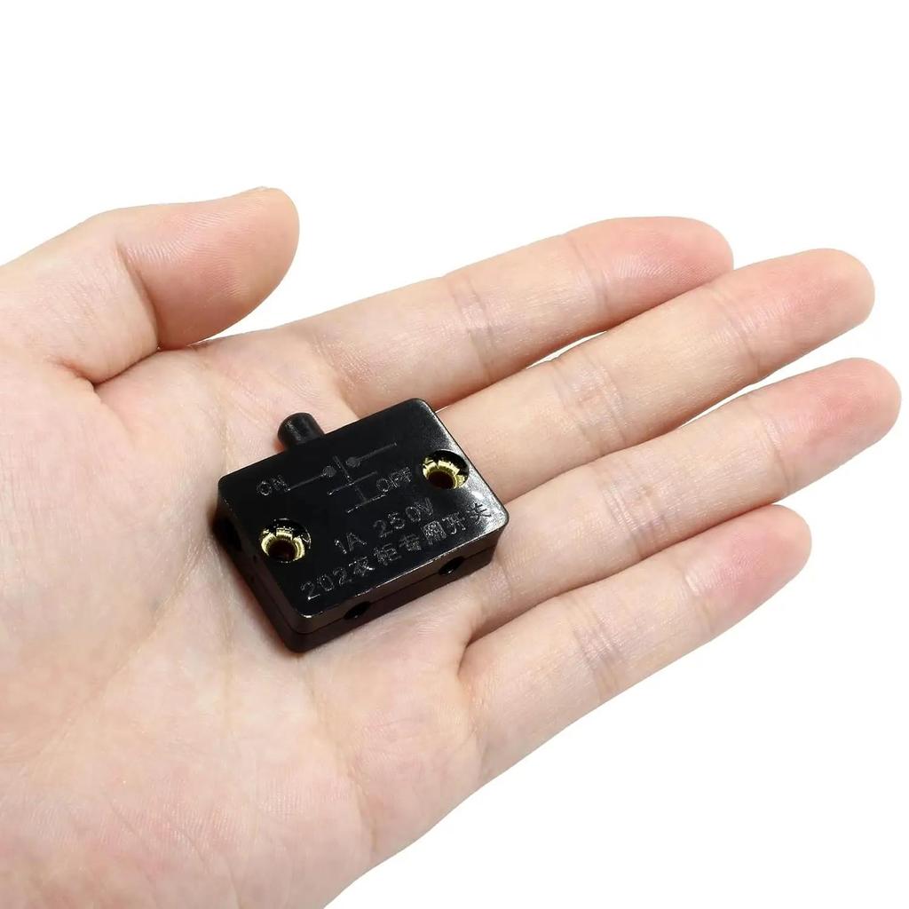 Wholesale Automatic Reset Cabinet Light Control Switch Wardrobe Closet Pantry White Black Normally Closed Lamp On Off Switch