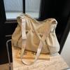 Women's Niche Casual Drawstring Shoulder Bag Light Firm Large Capacity Class Crossbody Tote Bag Portable