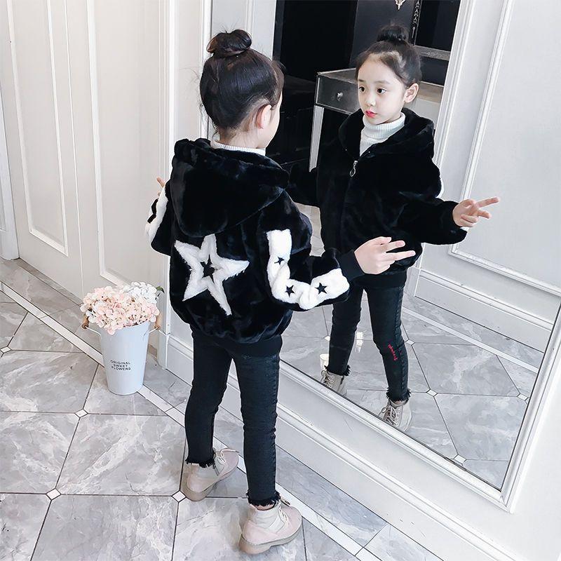 

Девушка Мода Сохраняющая тепло Хлопковая куртка Топы Студент Зима Мультяшный Повседневный Утолщенный Плащ с капюшоном Детская одежда 110 чёрный