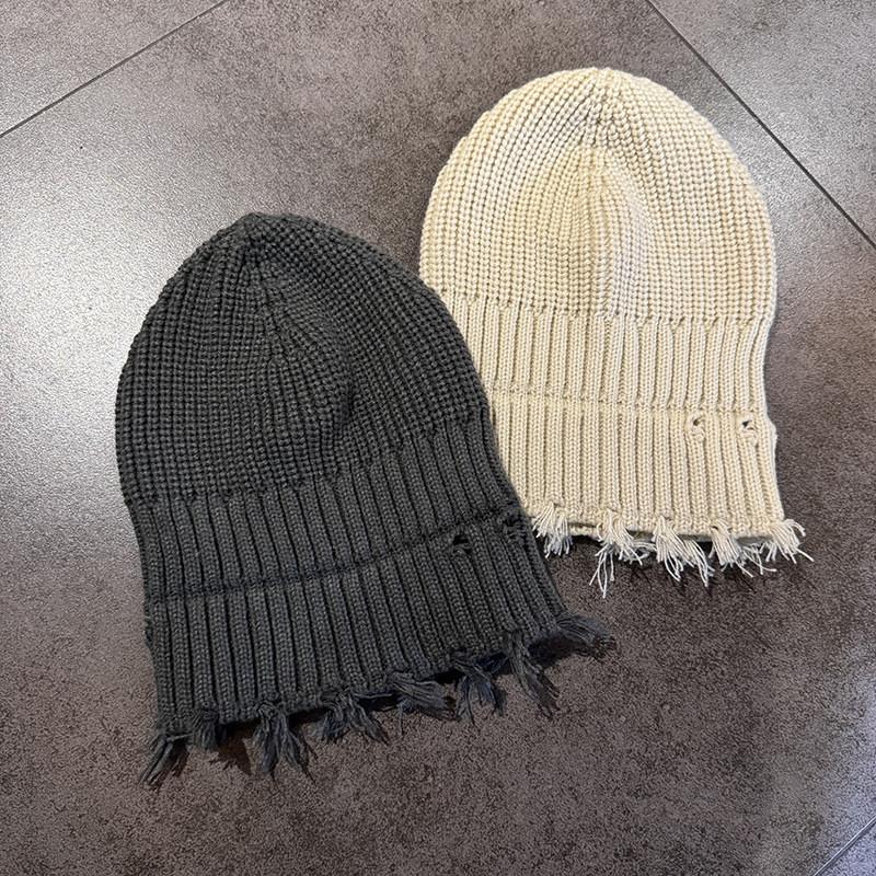 Knitted Color Solid Cap Winter Street Style Warm Beanie Hat For Casual Wear