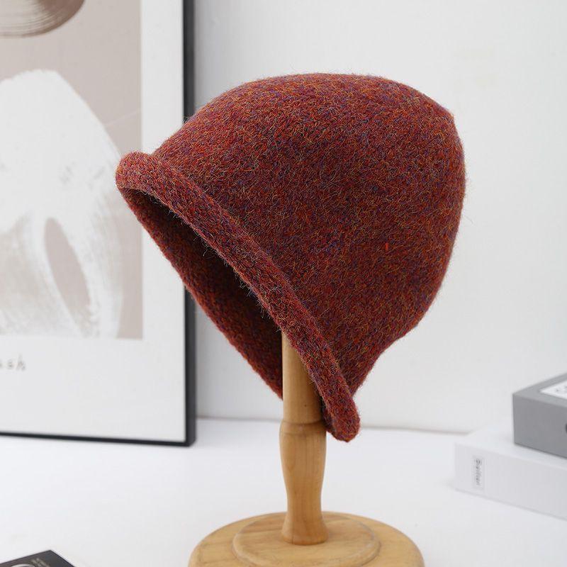 Simple solid color knitted hat for women, small face in autumn and winter, casual versatile wool hat, warm ear protection, stacked hat