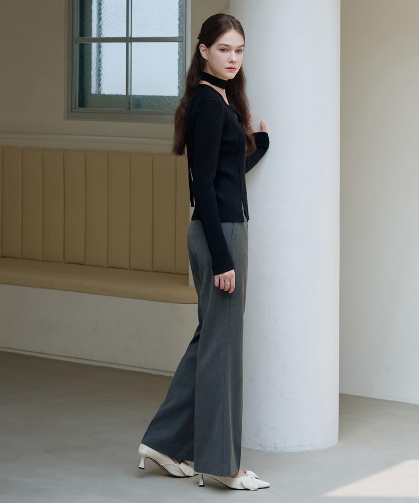 Deuloupisumeon Two-Face Slit Ribbed Knit Top [Black]
