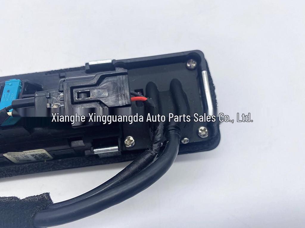 Compatible Rearview Parking Camera for Genesis: Models OE95760-B1030, B1000, B1010, B11