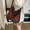 Casual Large-Capacity Commuter Armpit Large Bag Women'S Shoulder Oblique Bag Simple Tote Bag