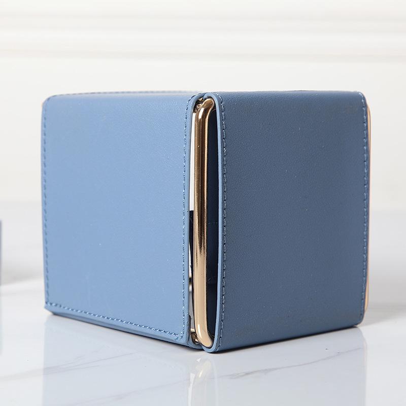 Porte-cosmétiques et télécommandes en cuir nordique: Rangement de bureau simple pour ornements et stylos.