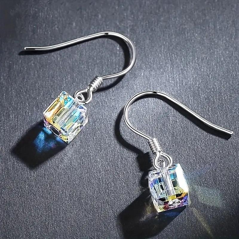 Ensemble Collier et Boucles d'Oreilles Cristal Géométrique Couleur Aurore Pour la Mode Féminine