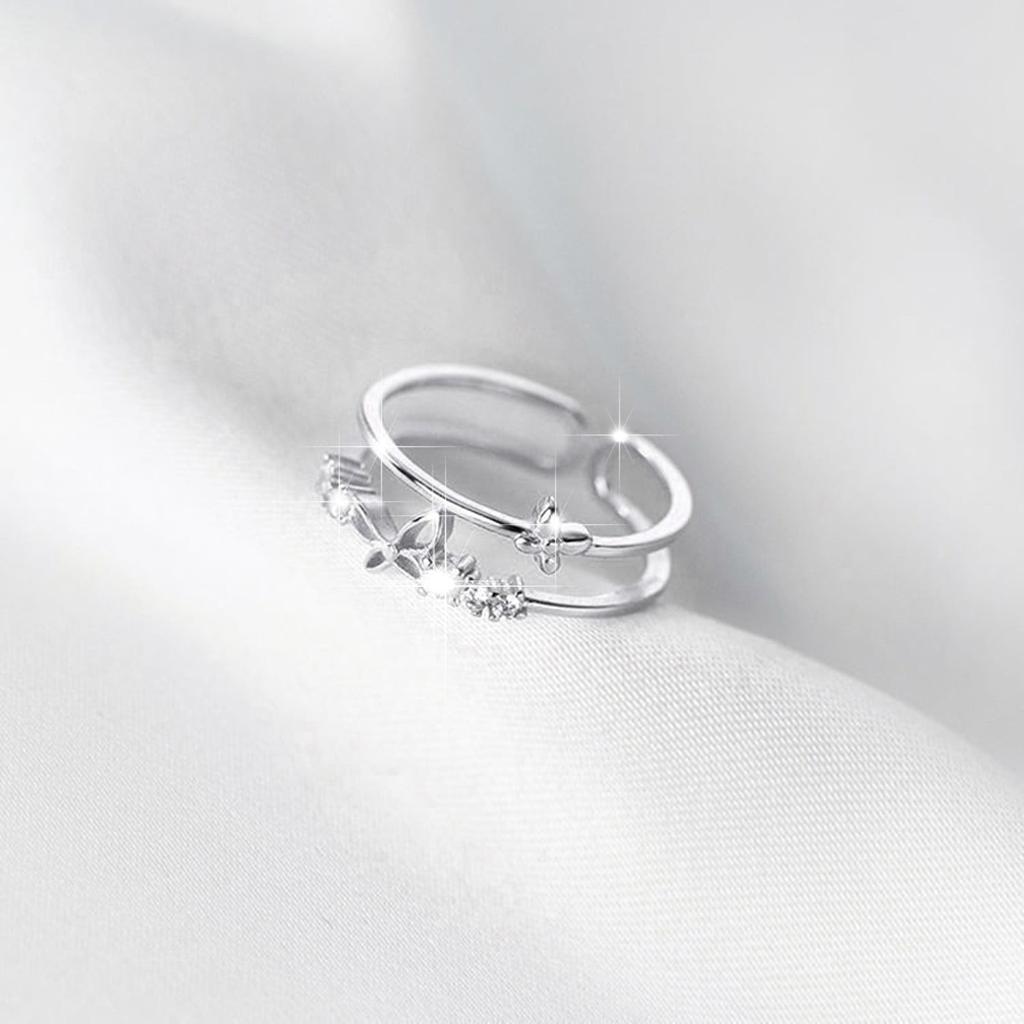 Women's Small Fresh Diamond Butterfly Finger Ring With Adjustable Opening