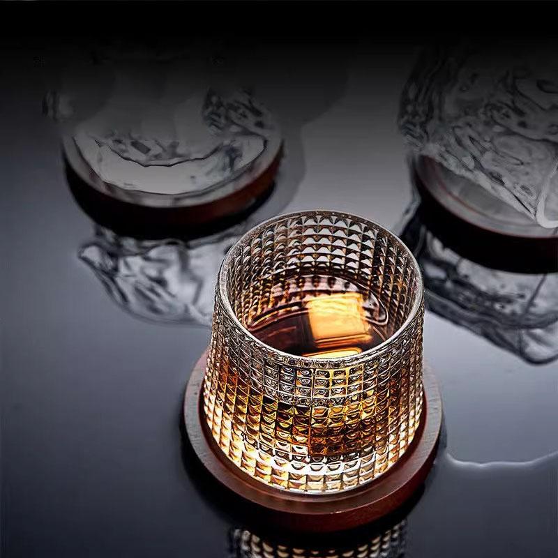 Creatieve Whiskyglazen Duurzaam Draaiend Glaswerk Cocktails Wijn Brandy Glas Water Sap Thee Mok Feest Drinkglas Tumbler